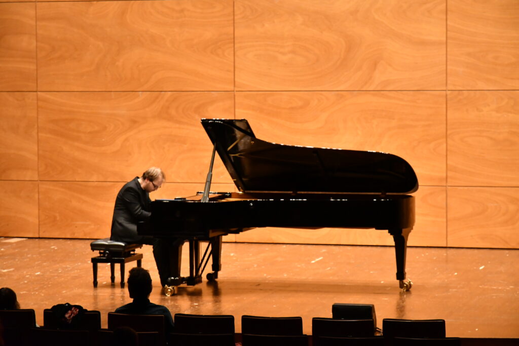 PHOTO_1er tour Olivier Messiaen_©MC2 (10)